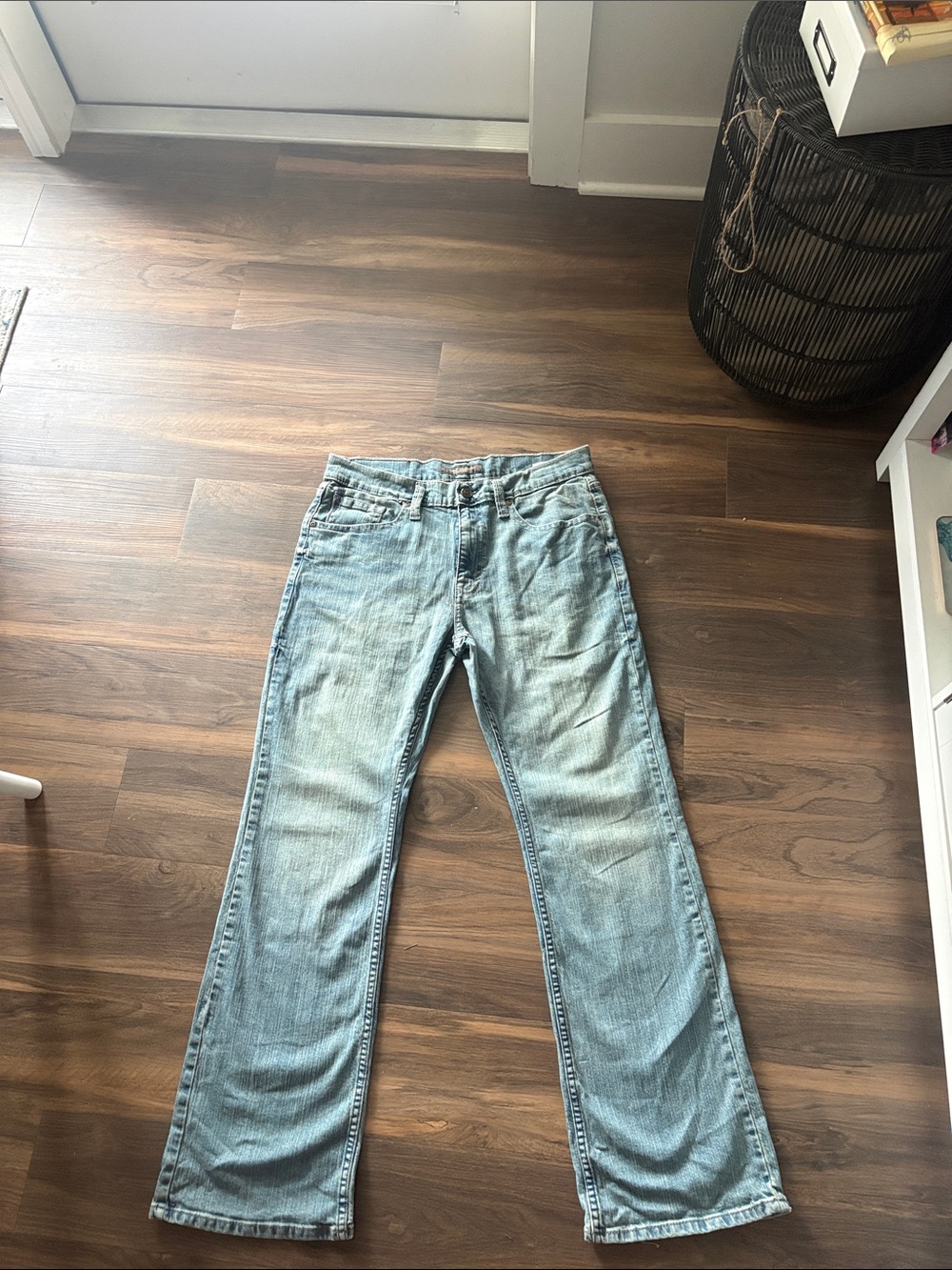 Relaxed Fit Men's Jeans in Light Blue